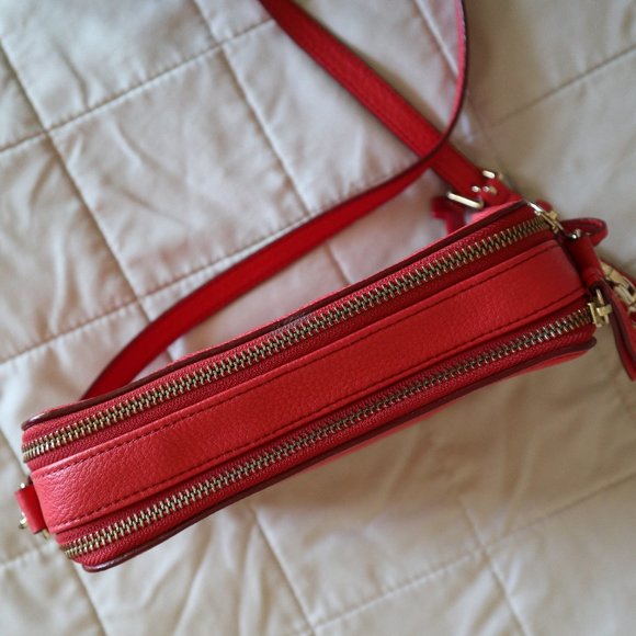 Poppy Red Fossil Crossbody Purse - Picture 8 of 16